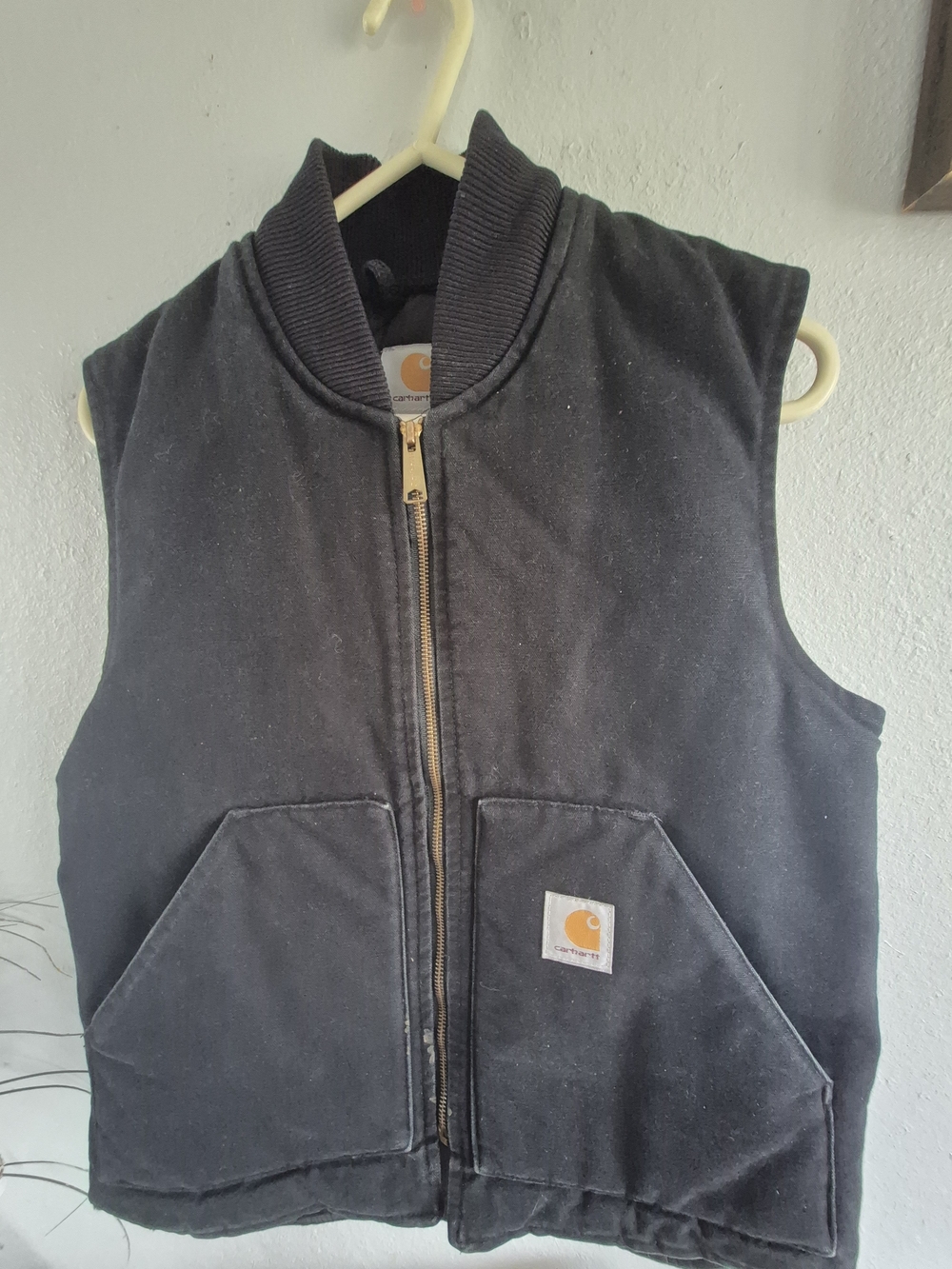 Carhartt Black Sleeveless Work Vest with Logo Patch